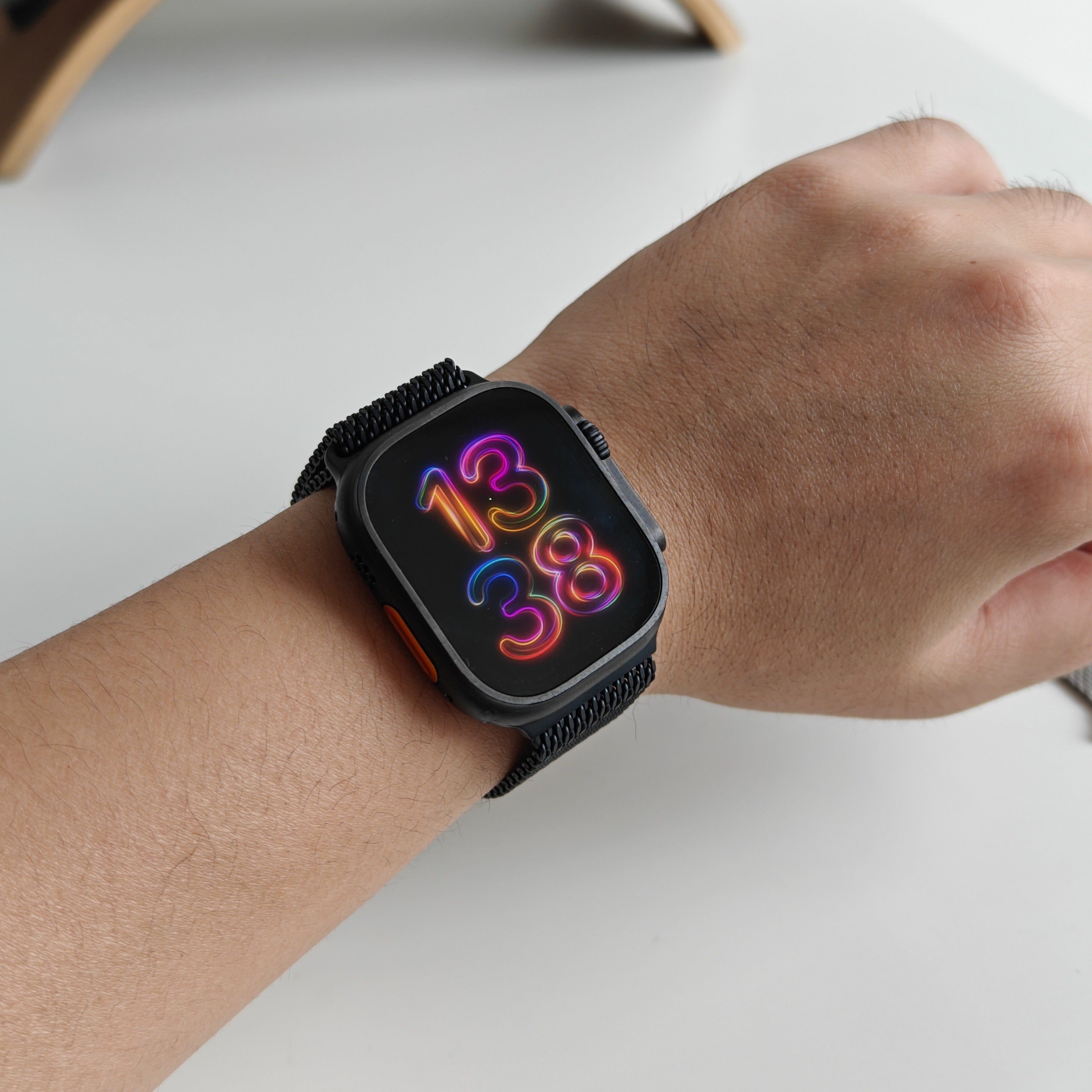 Titanium Milanese silicone watch strap, Suitable for Apple Watch Ultra2/3