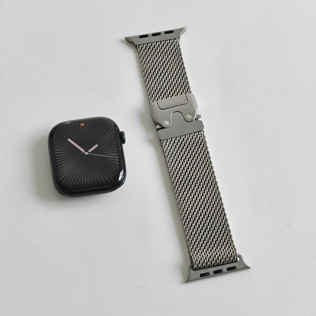 Titanium Milanese silicone watch strap, Suitable for Apple Watch Ultra2/3