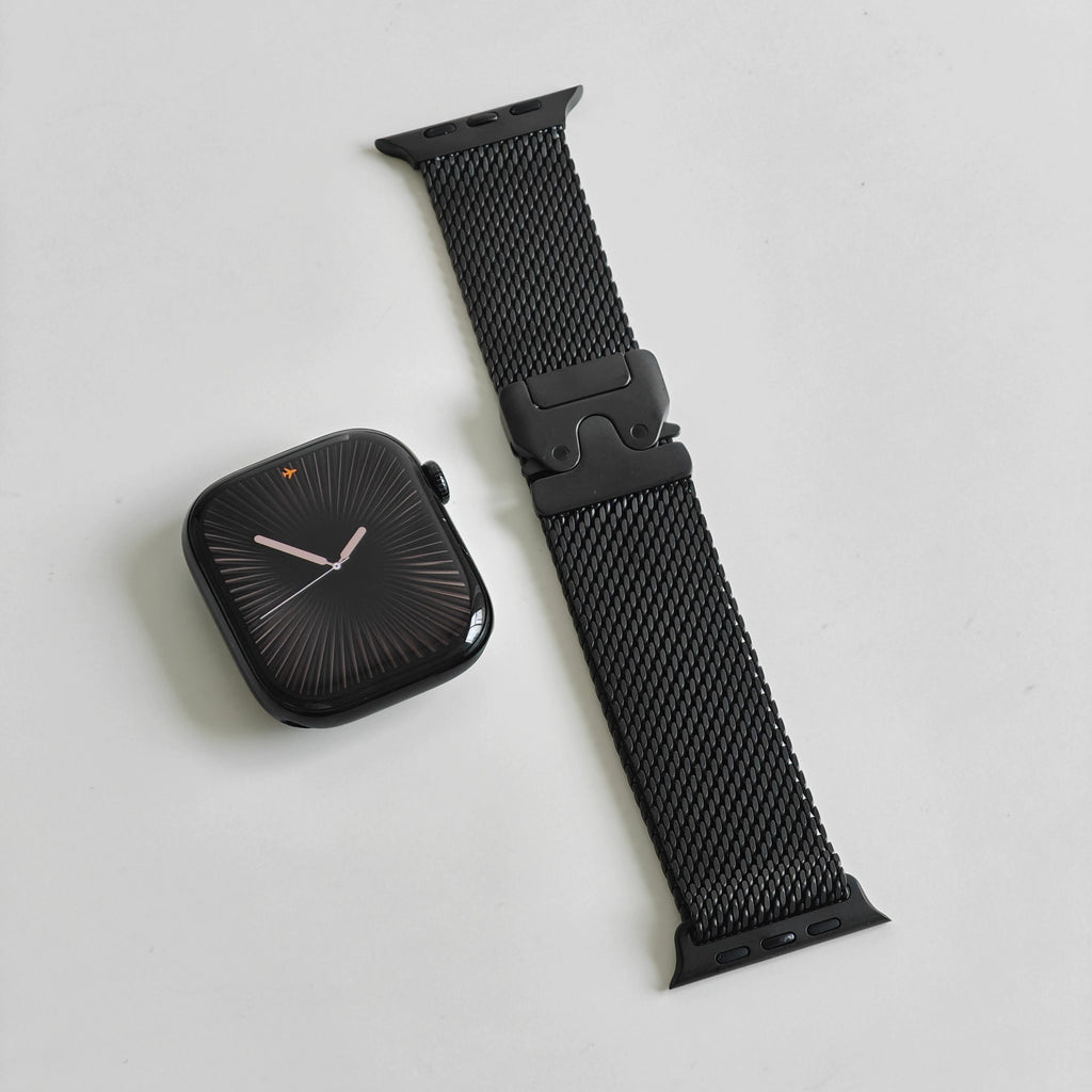 Titanium Milanese silicone watch strap, Suitable for Apple Watch Ultra2/3