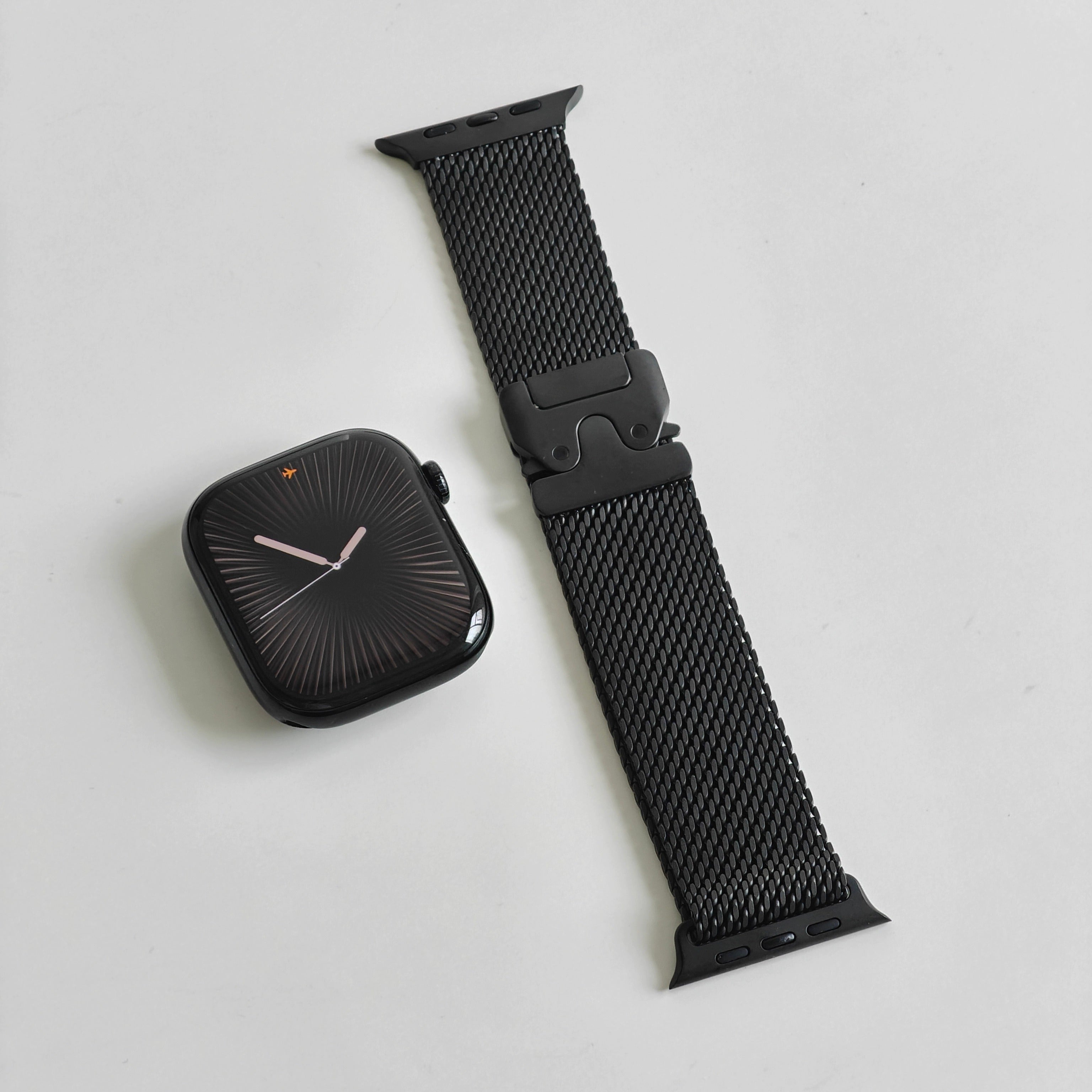Titanium Milanese silicone watch strap, Suitable for Apple Watch Ultra2/3