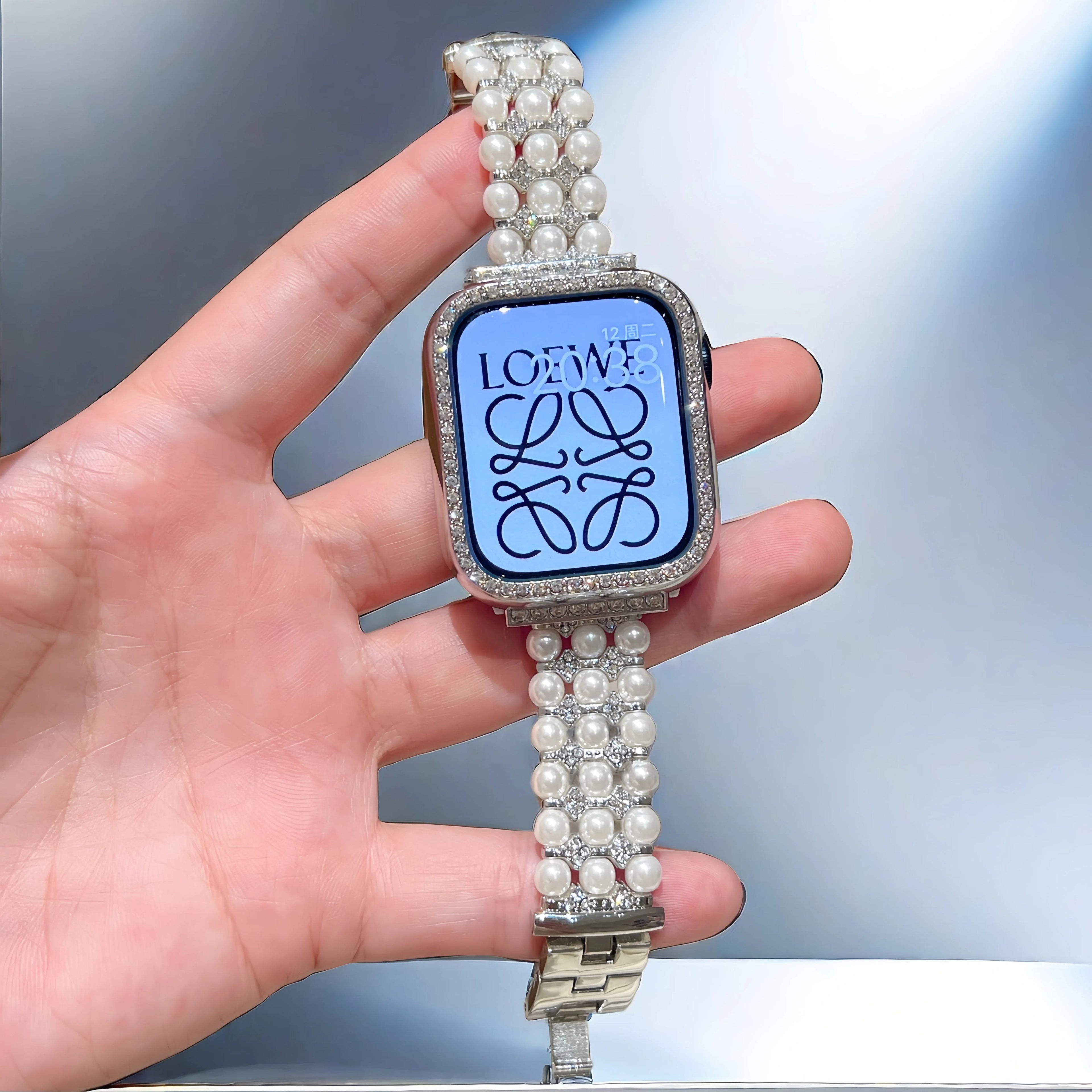 Pearl watch strap - versatile and fresh style for apple watch