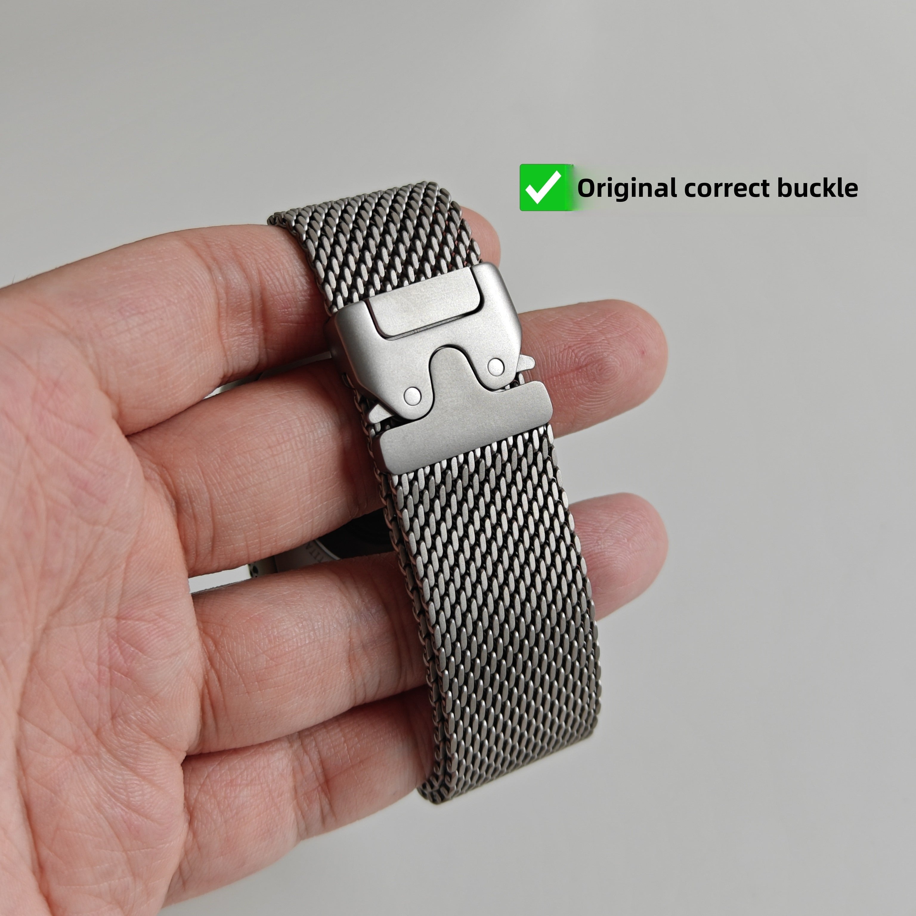 Titanium Milanese silicone watch strap, Suitable for Apple Watch Ultra2/3